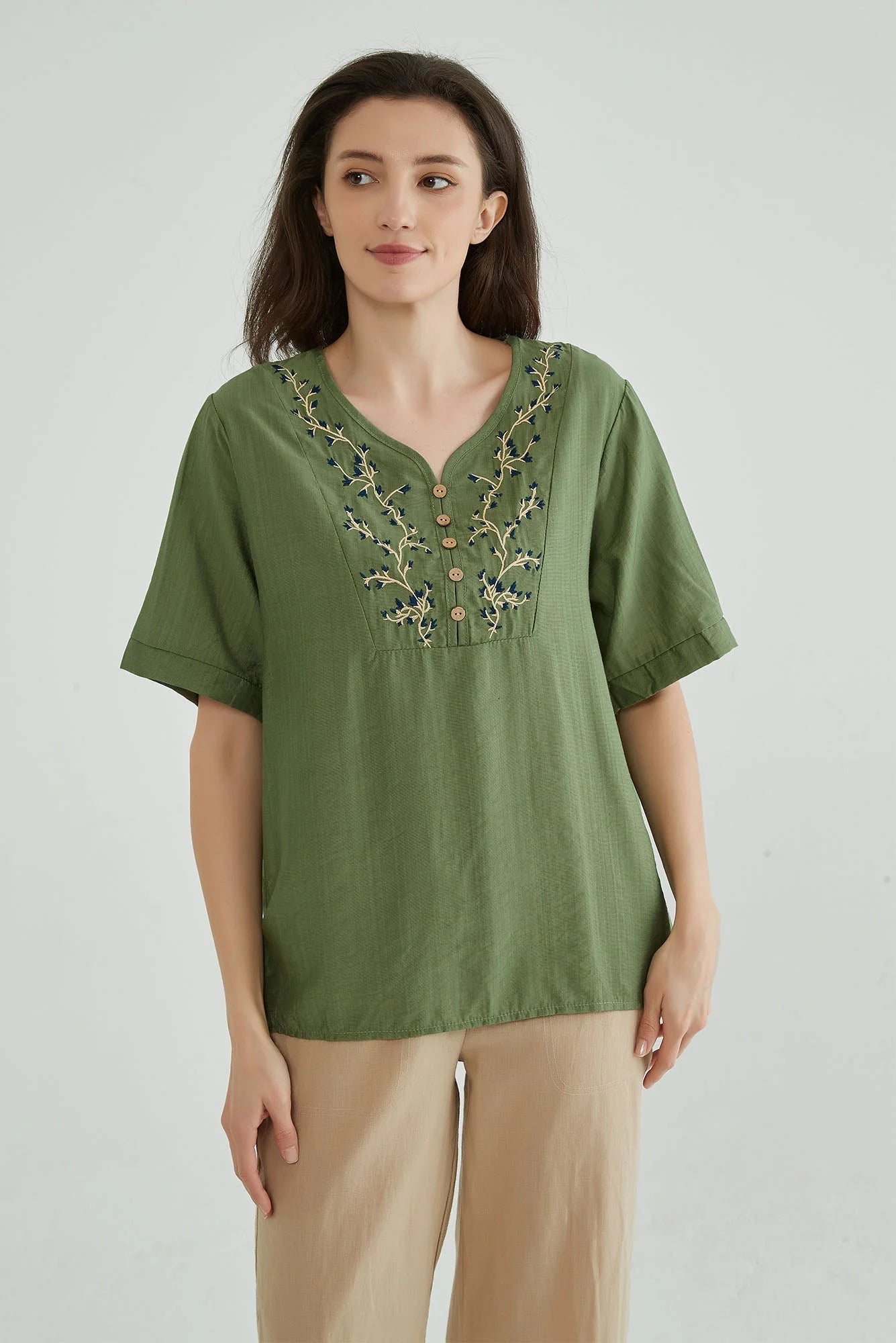 Clothes for Petite Older Women: Embracing Comfort and Style