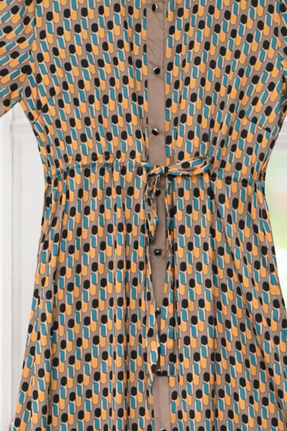 Laura Satin Short Sleeves Geo Print Dress