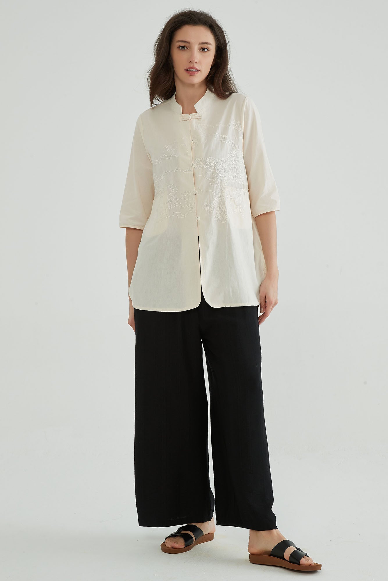 Moon Mist Retro Embroidered Frog Button Up Shirt - Whisper Mint