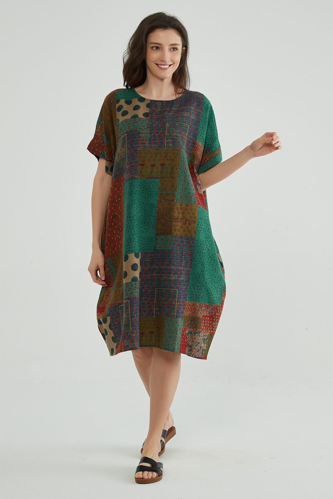 Retro Artisit Relaxed Fit Dress - Whisper Mint