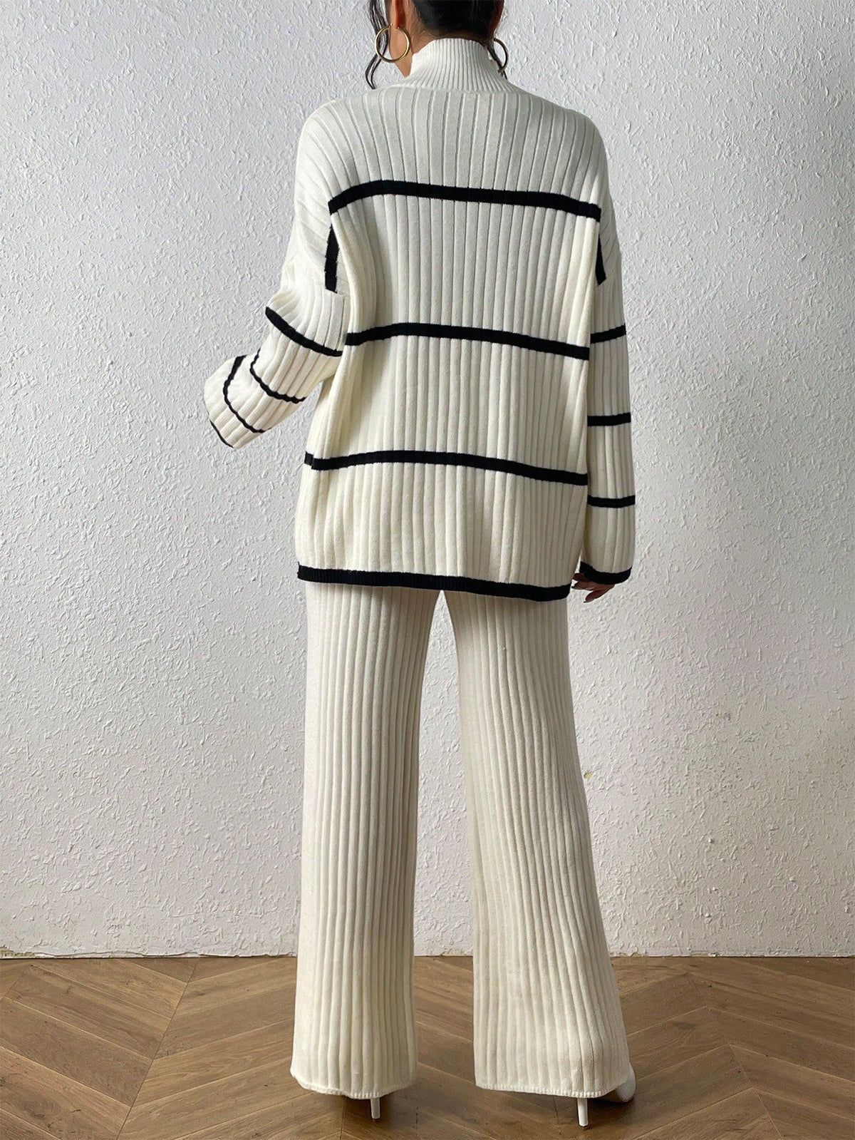 Striped Pattern High Neck Knit Set - Whisper Mint